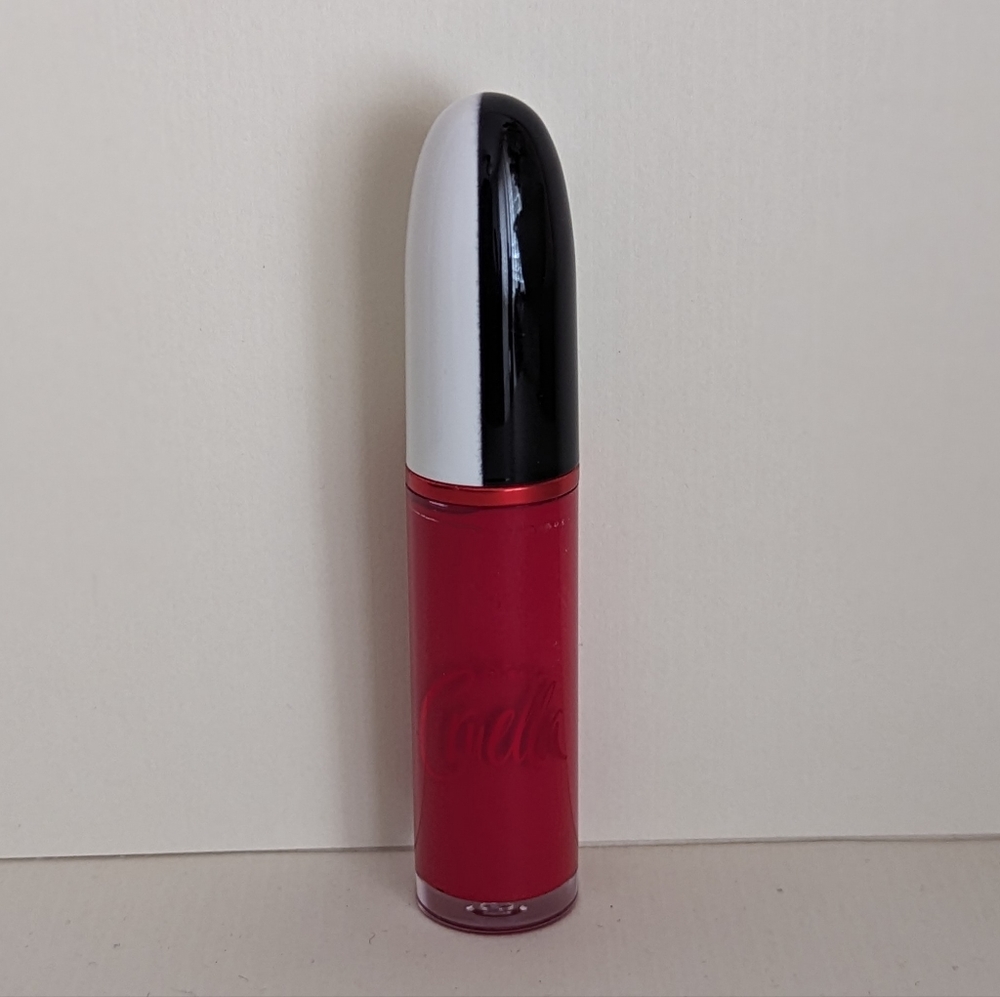 MAC x Disney Cruella Retro Matte Liquid Lipcolour - Mayhemmed